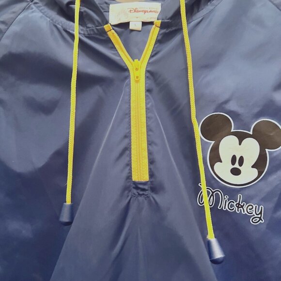 Disneyland-Hong Kong Micky Mouse Rain Jacket-Unisex-Pull Over Hooded-Size Large - Picture 7 of 16